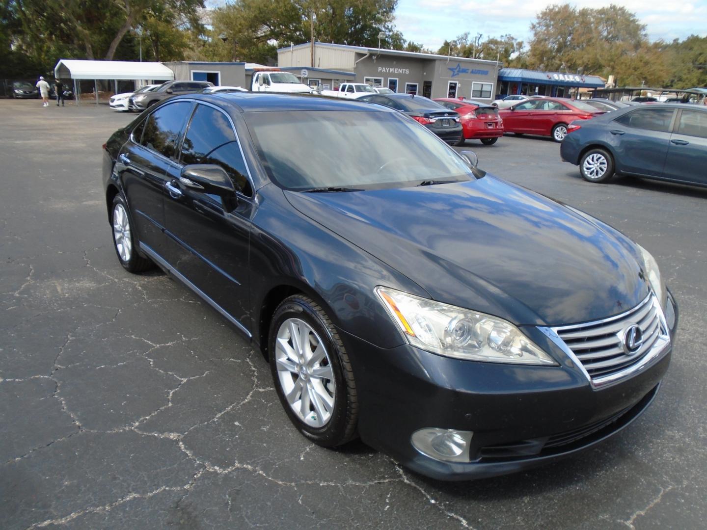 2011 Lexus ES 350 (JTHBK1EG9B2) , located at 6112 N Florida Avenue, Tampa, FL, 33604, (888) 521-5131, 27.954929, -82.459534 - Photo#3